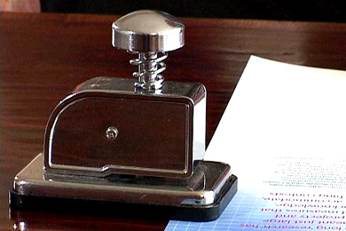 staplless stapler