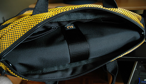 WaterField Designs SleeveCase (Image property of OhGizmo)