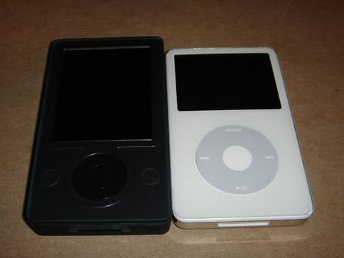 zune ipod side by side