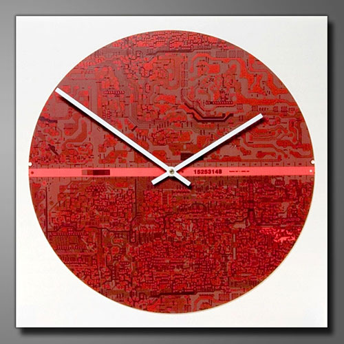 14 inch Motherboard Wall Clock (image courtesy of Motherboard Gifts & More)