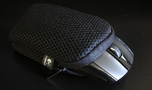 Logitech VX Nano (Image property of OhGizmo!)