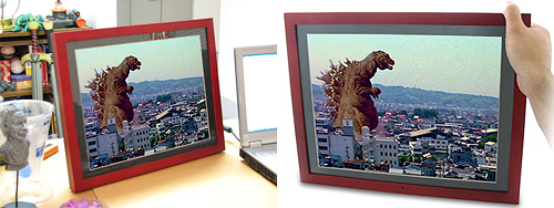 Gigantor Digital Photo Frame (Images courtesy ThinkGeek)