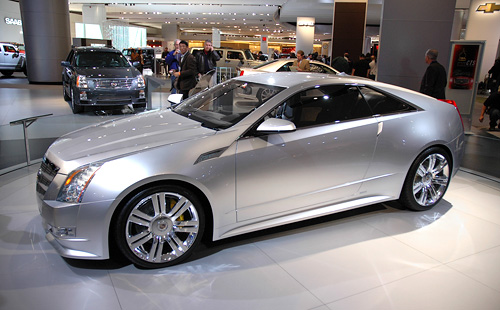 You can find more pics of the Cadillac CTS Coupe concept after the jump.