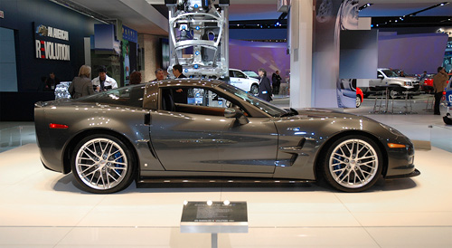 Corvette ZR-1 (Image property of OhGizmo!)