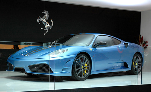 Ferrari 430 Scuderia (Image property of OhGizmo!)