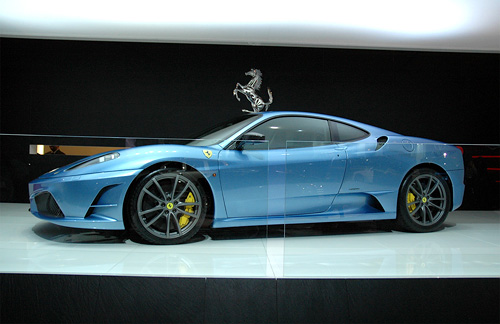 Ferrari 430 Scuderia (Image property of OhGizmo!)