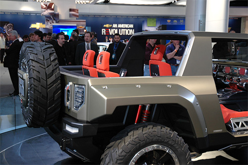 Hummer HX Concept (Images property of OhGizmo!)