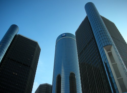 Renaissance Center (Image property of OhGizmo!)