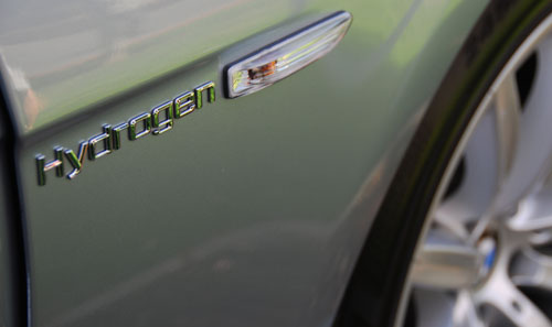 bmw1 BMW Hydrogen 7