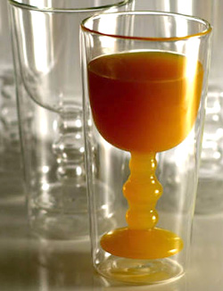 Ghost Goblet (Image courtesy CocktailVibe)