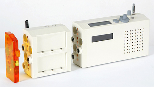 Olina Digital Radio (Images courtesy Schulze & Webb)