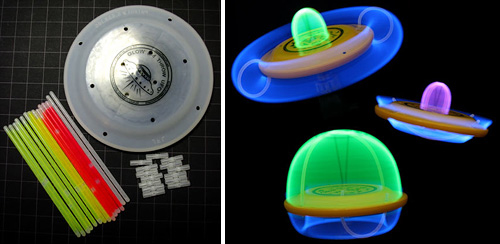 glow_and_throw Glow And Throw UFO Flying Disc (Images courtesy ThinkGeek)