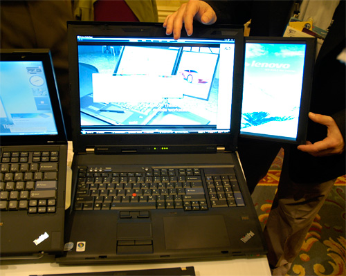 Lenovo W700ds (Image property of OhGizmo!)