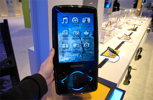 samsung yp q1