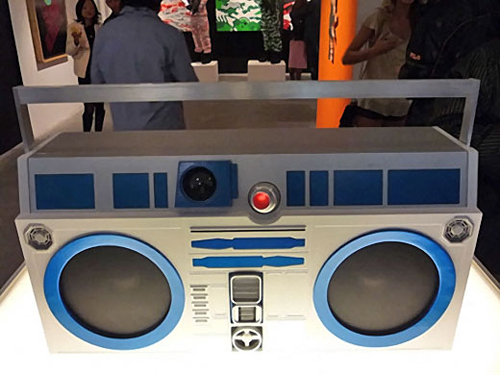 r2_d2_boom_box