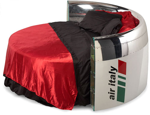 747 Jet Liner Bed (Image courtesy Motoart)