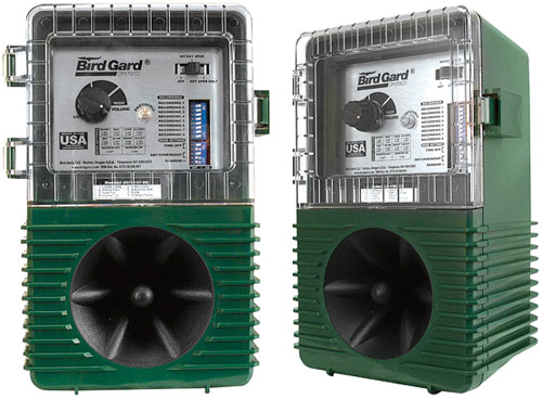 Bird Gard Electronic Bird Repeller (Images courtesy Northern Tool + Equipment)