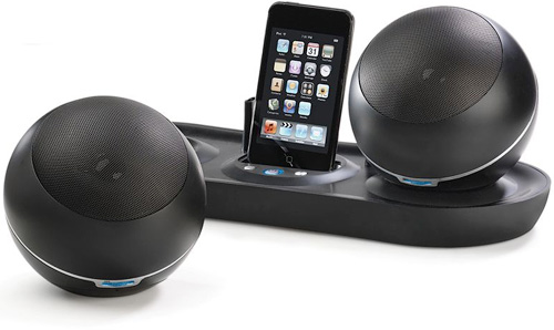 wireless_ipod_dock Wireless Speakers iPod Dock (Image courtesy Hammacher Schlemmer)