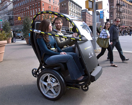 gm_puma Project P.U.M.A. (Image courtesy GM & Segway)
