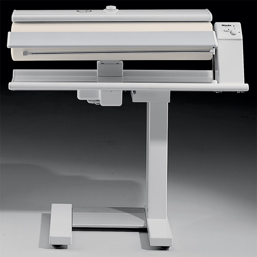 miele_rotary_iron Miele B890E Rotary Iron (Image courtesy Miele)