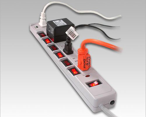 Ultra ULT31570 (Image courtesy TigerDirect)