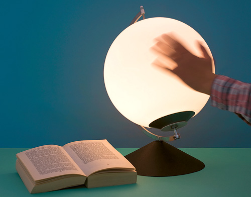 Karin Johansson's Dynamic Lamp (Image courtesy Andreas Nyquist)
