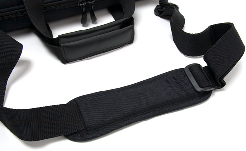 Cocoon 15" Laptop Case (Image property OhGizmo!)