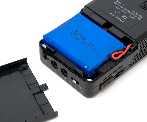 AAXA Technologies P1 Pico Projector (Image property OhGizmo!)