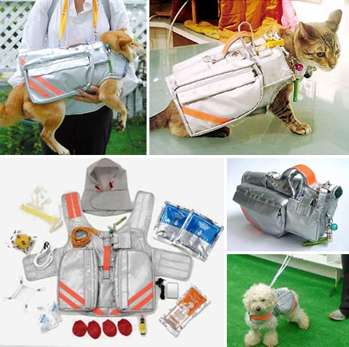 emergency_pet_vest Pet Emergency Evacuation Jacket (Images courtesy the Japan Trend Shop)
