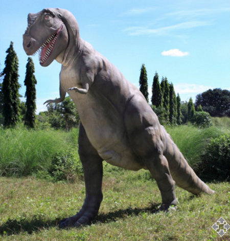 trex-garden-statue trex-garden-statue