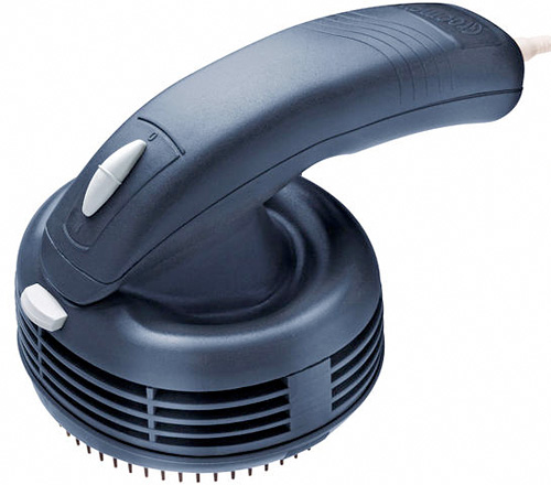 Groomair Electric Vacuum Brush (Image courtesy Pro-Idee)