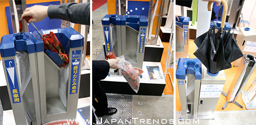 Wet Umbrella Bagger/Debagger (Image courtesy Japan Trends)