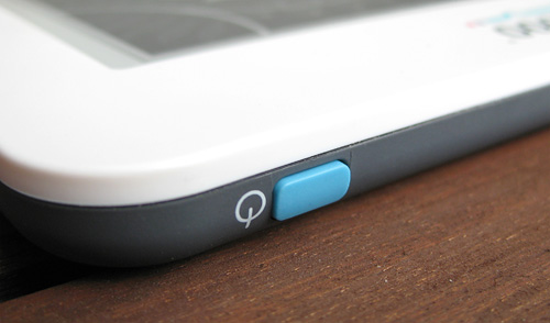 Kobo eReader (Image property OhGizmo!)