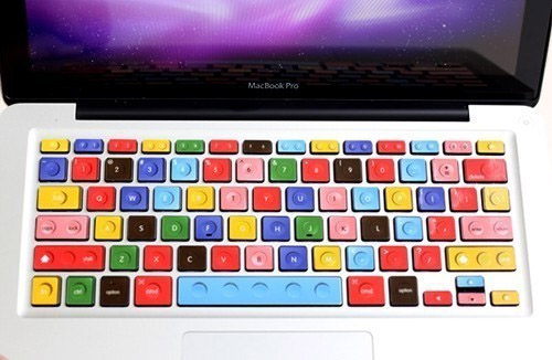 Turn Your Laptop Keys Into LEGOs