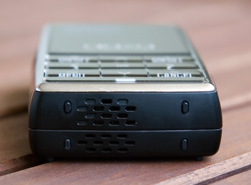 AAXA L1 Laser Pico Projector (Image property OhGizmo!)