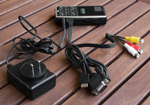 AAXA L1 Laser Pico Projector (Image property OhGizmo!)