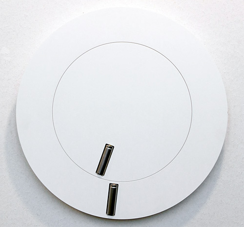 Front & Back Clock (Image courtesy today and tomorrow)