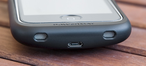 Powermat Wireless Charging Solutions (Image property OhGizmo!)