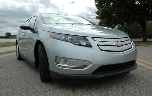 Chevy Volt (Image property OhGizmo!)