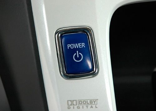 Chevy Volt (Image property OhGizmo!)
