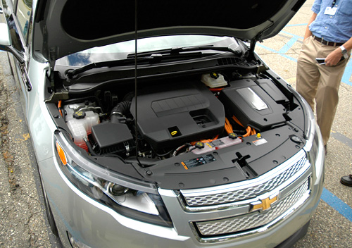 Chevy Volt (Image property OhGizmo!)