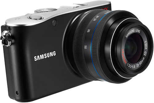 Samsung NX100 (Image courtes Samsung)