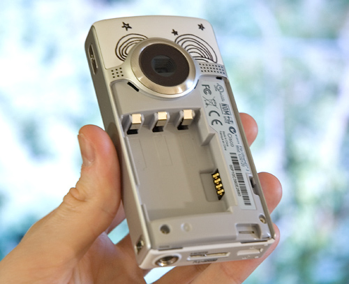 Flip UltraHD (Image property OhGizmo!)