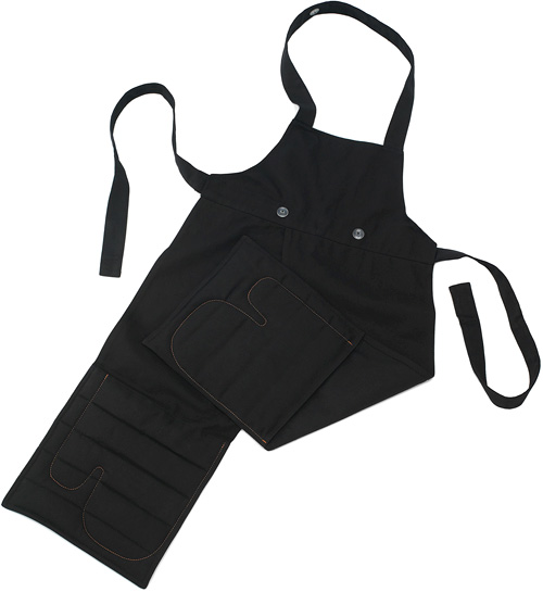 Oven Mitt Apron (Image courtesy Uncommon Goods)
