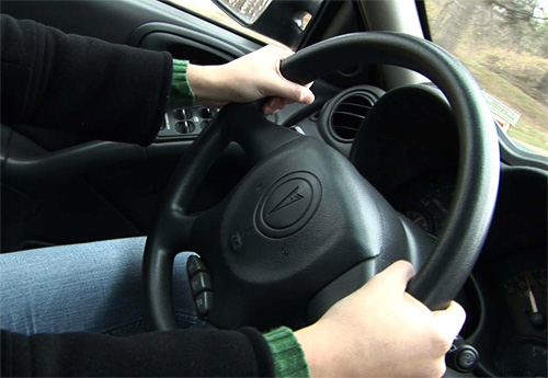 Hands-on Steering Wheel (Image courtesy Driver's Ed Guru)