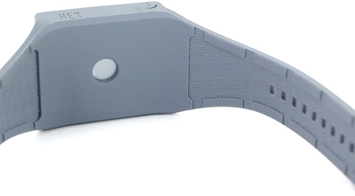 HEX Original Watch Band For The iPod Nano 6G (Image property OhGizmo!)