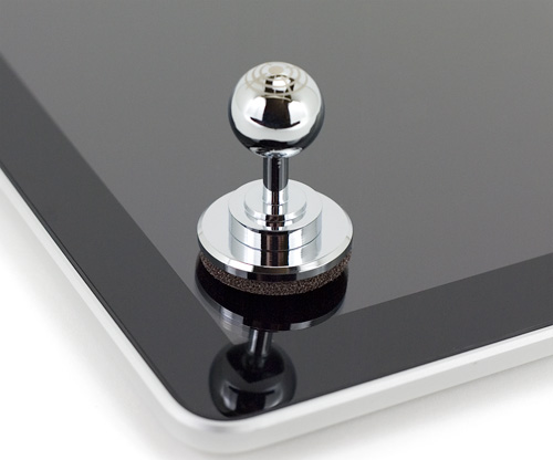 ThinkGeek's JOYSTICK-IT (Image property OhGizmo!)