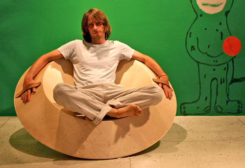 accelerator Accelerator Spinning Chair (Image courtesy Jaanus Osugaar)