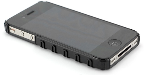 Speck ToughSkin Case For The iPhone 4 (Image property OhGizmo!)