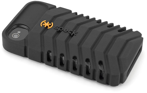 Speck ToughSkin Case For The iPhone 4 (Image property OhGizmo!)